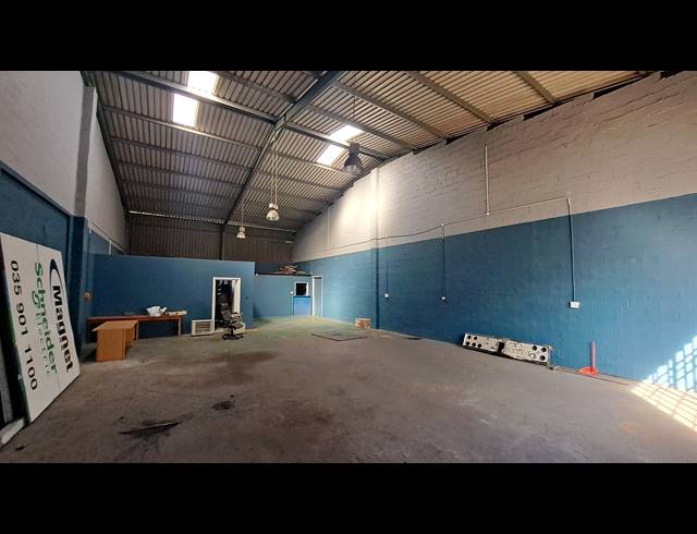200M² WORKSHOP TO LET IN ALTON